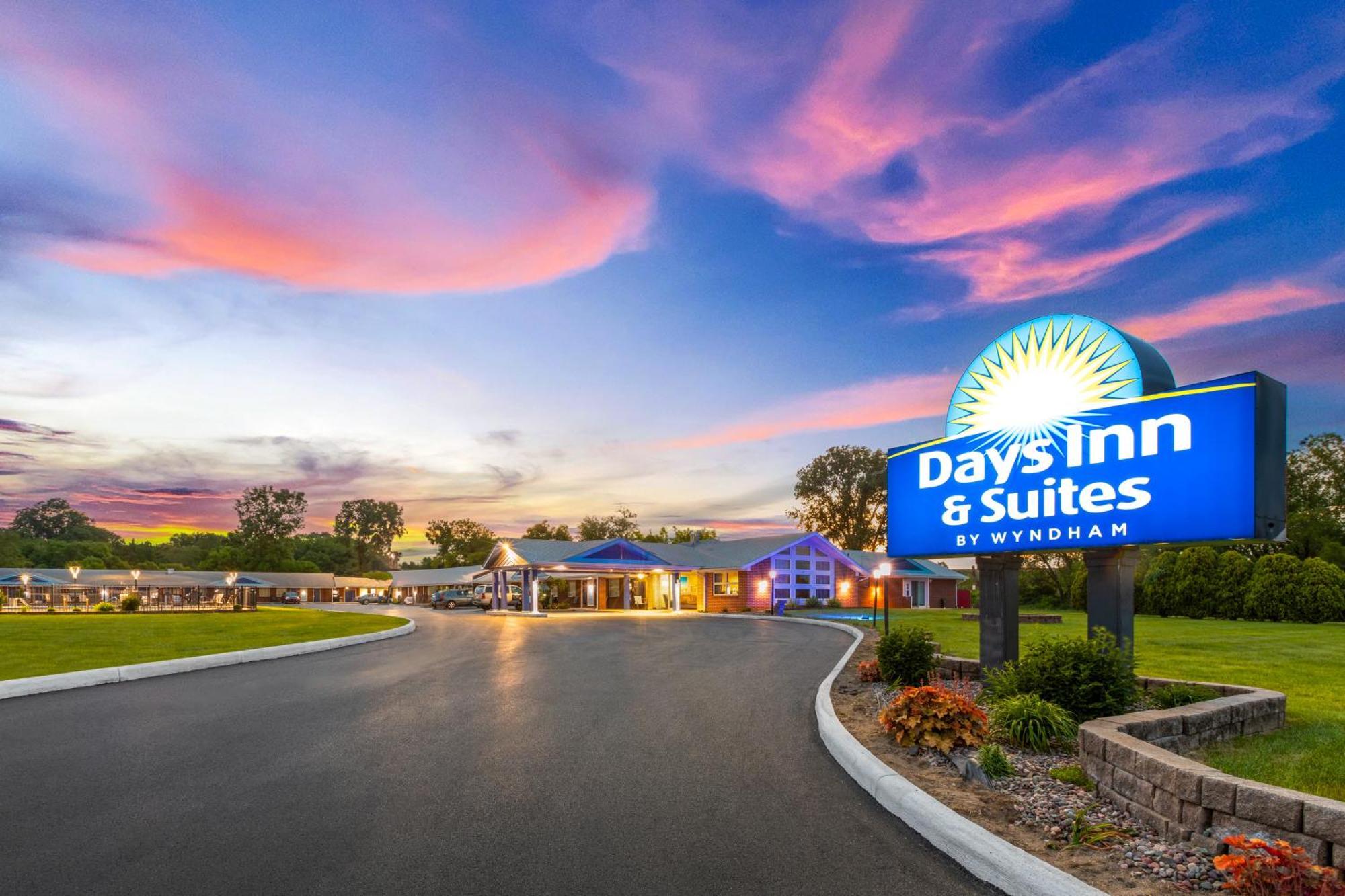 Days Inn By Wyndham Wauseon Buitenkant foto
