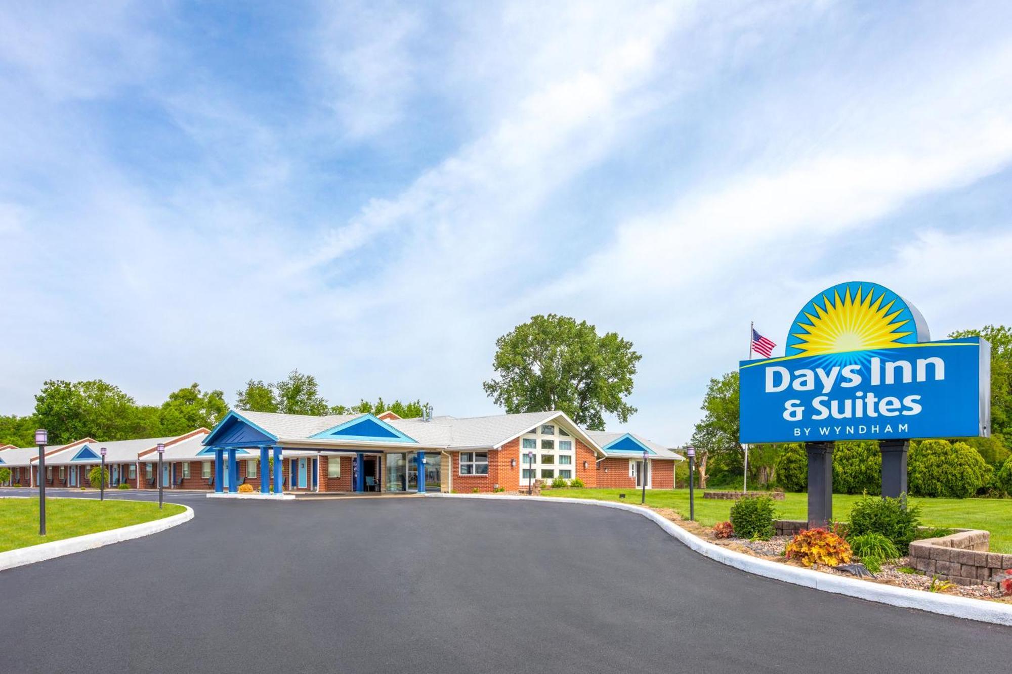 Days Inn By Wyndham Wauseon Buitenkant foto
