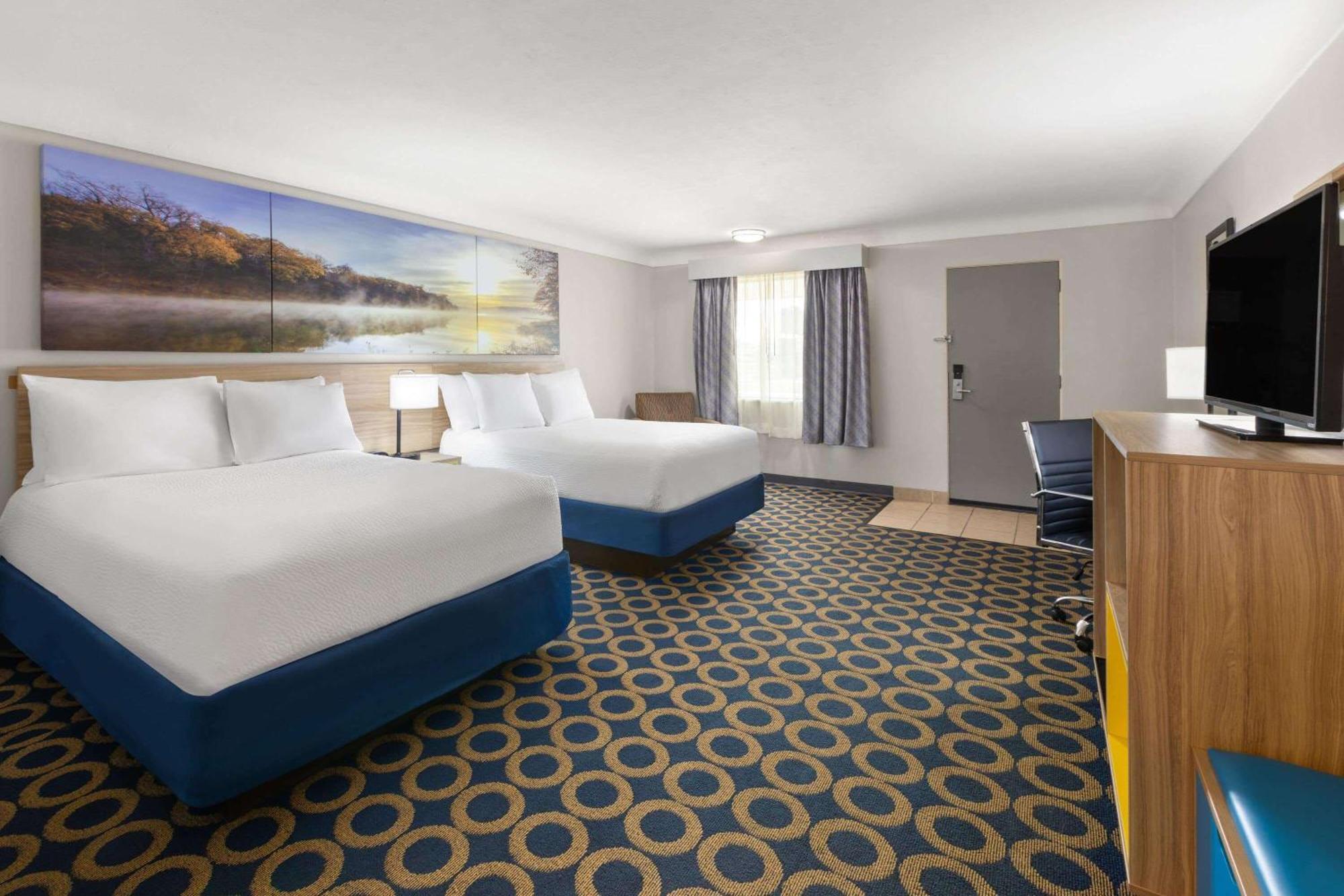 Days Inn By Wyndham Wauseon Buitenkant foto