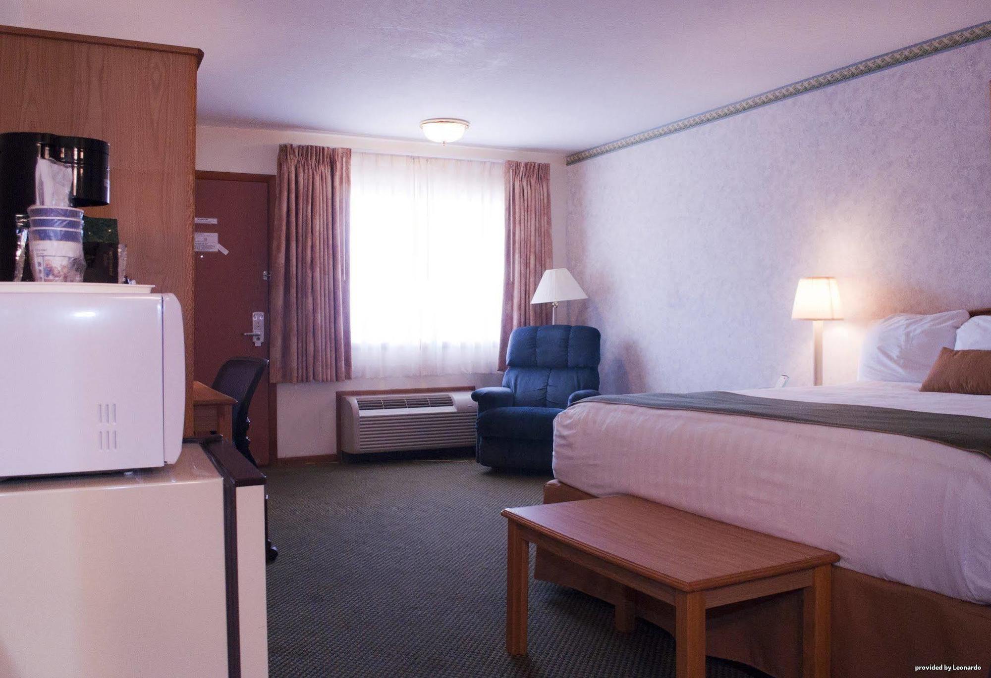 Days Inn By Wyndham Wauseon Buitenkant foto