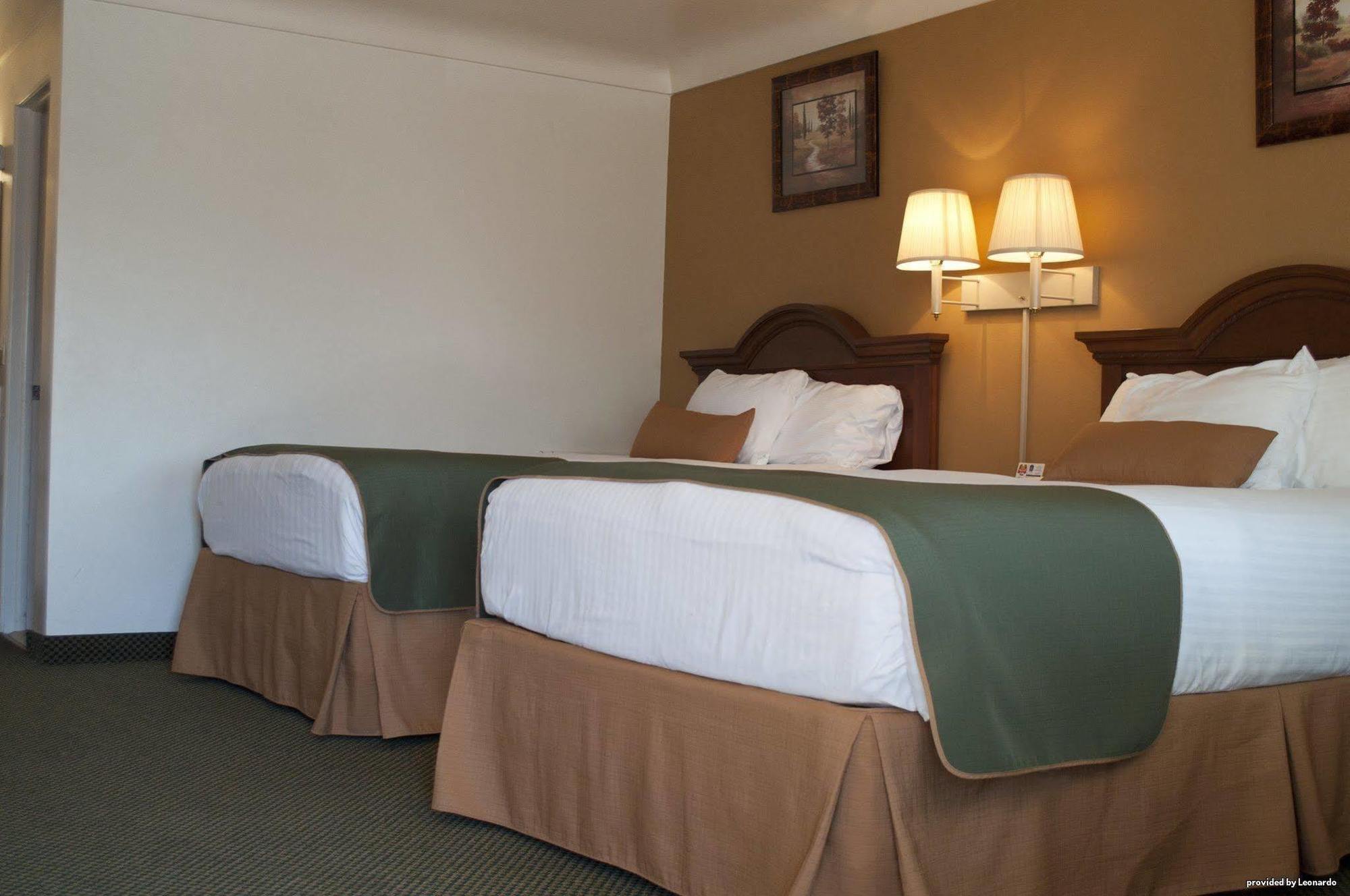 Days Inn By Wyndham Wauseon Buitenkant foto